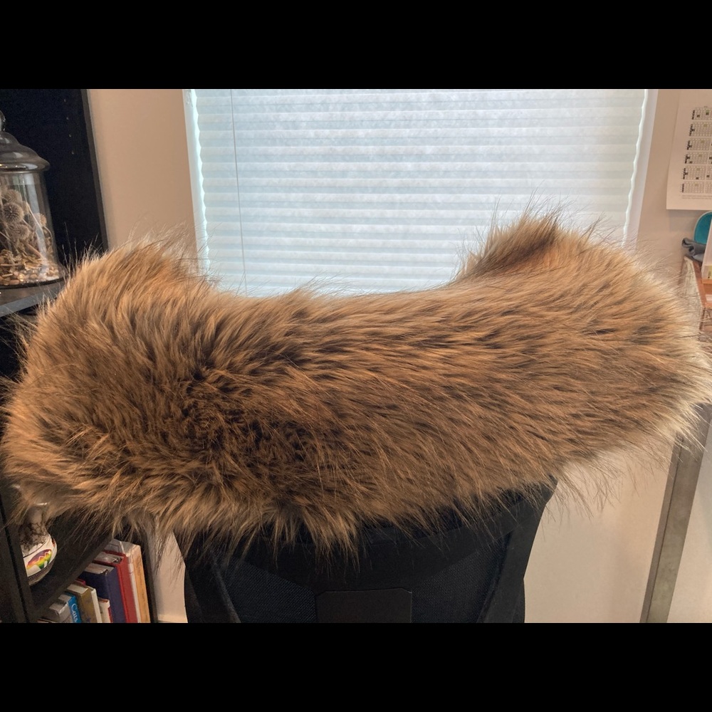 Faux fur stole